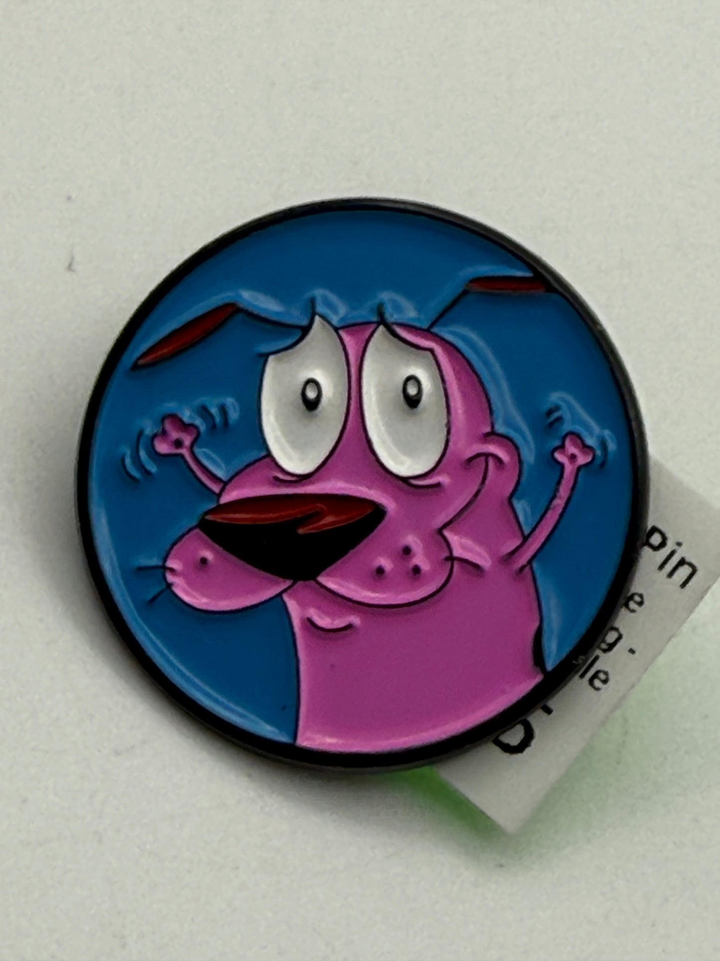 Enamel Pins - Cartoons - Courage The Cowardly Dog - Courage Circle #106713