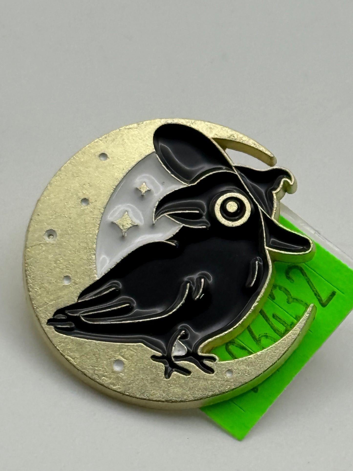 Enamel Pin - Horror - Crows - Black Hat Moon #106432