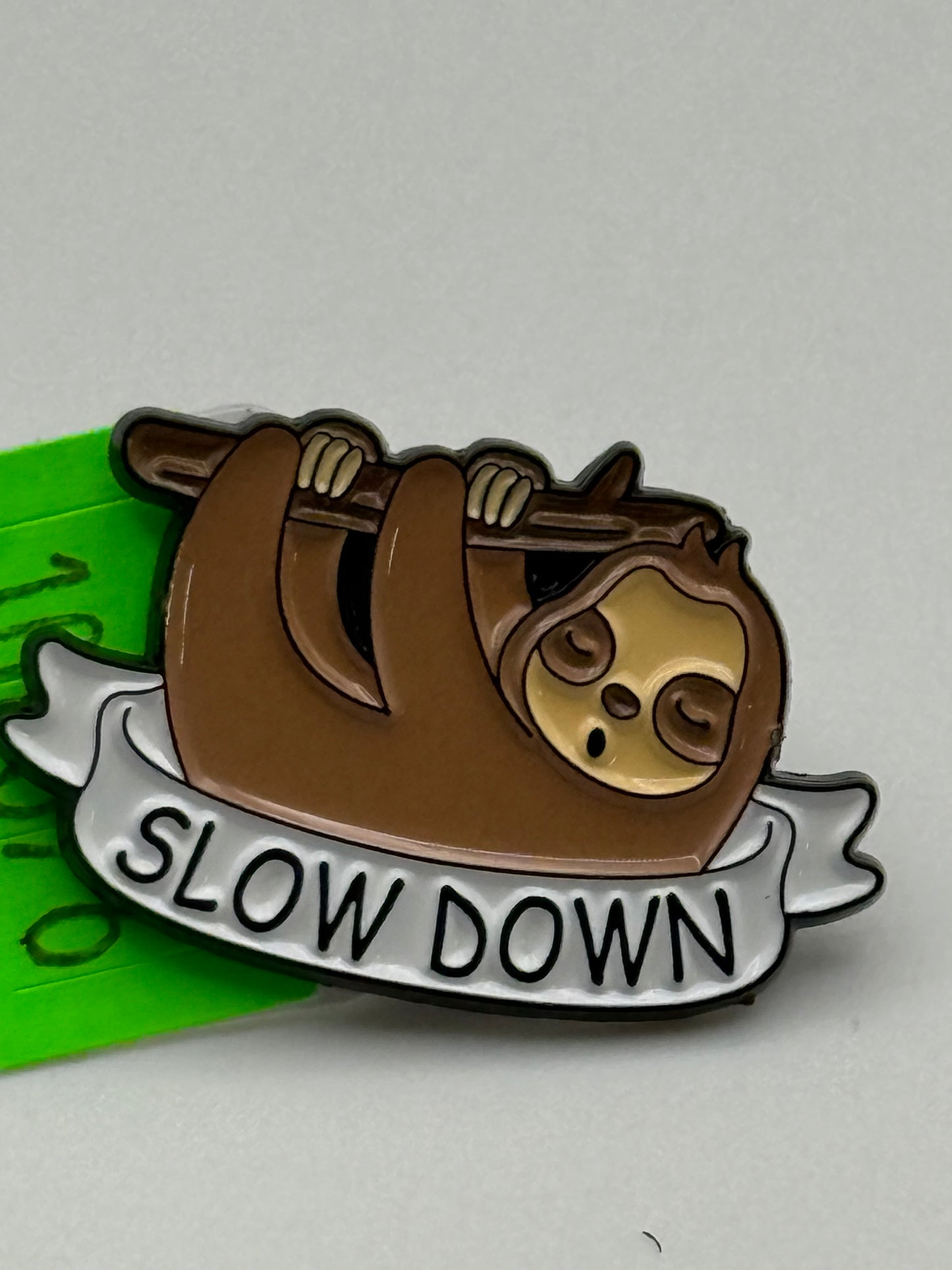 Enamel Pin - Animals - Sloth - Slow Down #106376