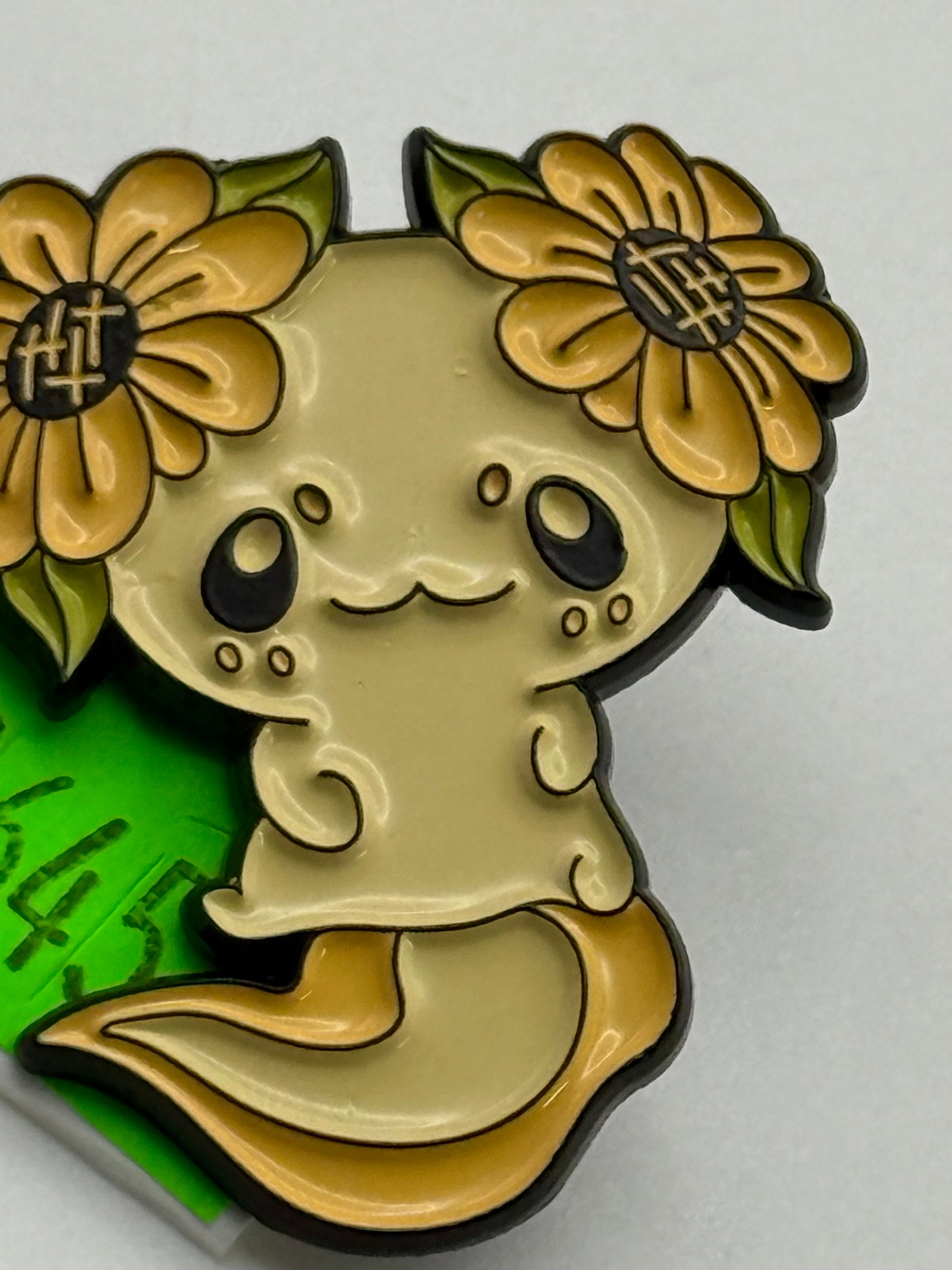 Enamel Pin - Animals - Axolotl - Yellow Flowers #106453