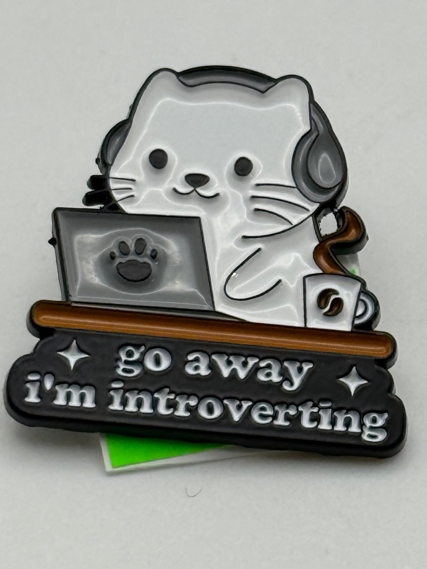 Enamel Pin - Animals - Cat - Go Away I’m Introverting #106498