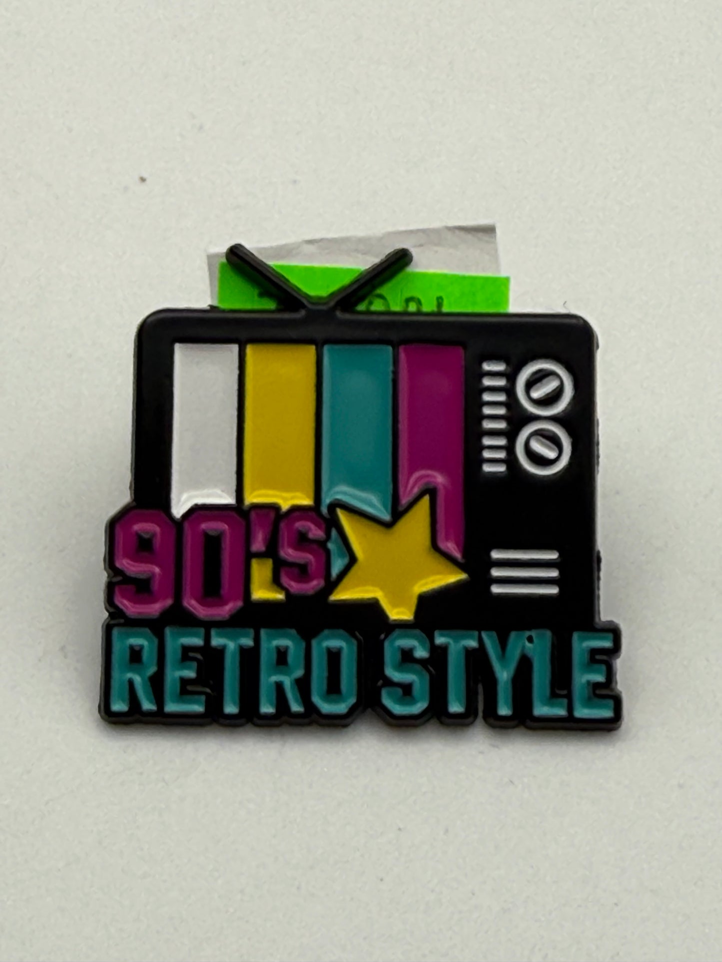 Enamel Pins - Retro 90s - Style TV #106222