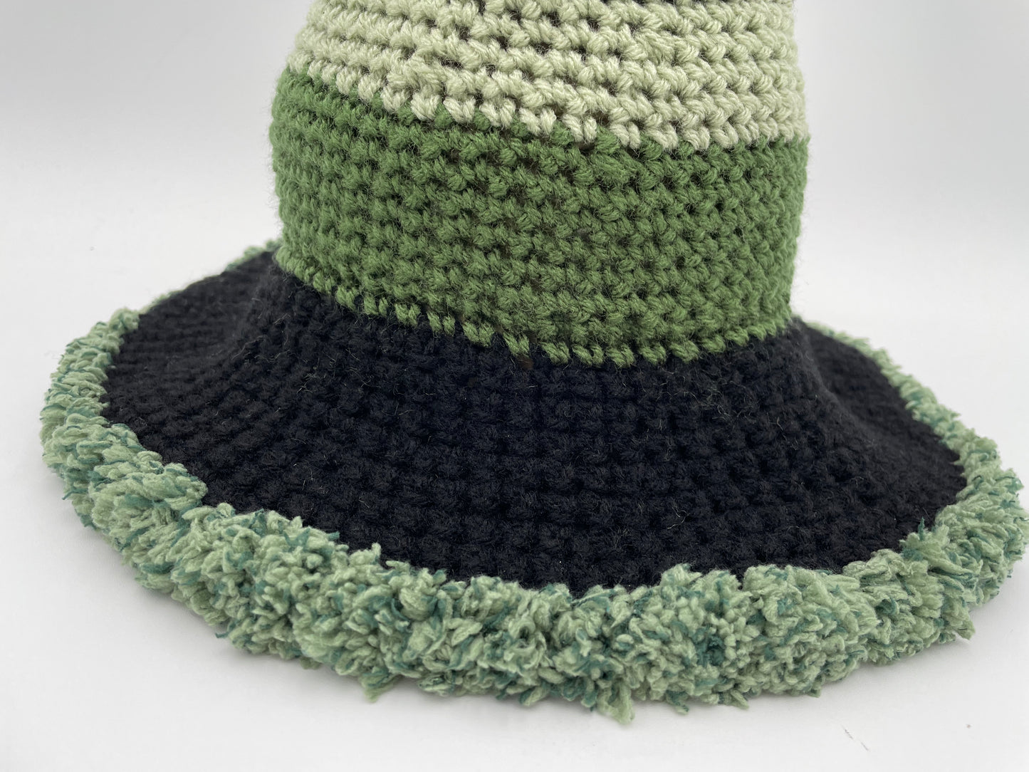 Green Black Witch’s Hat