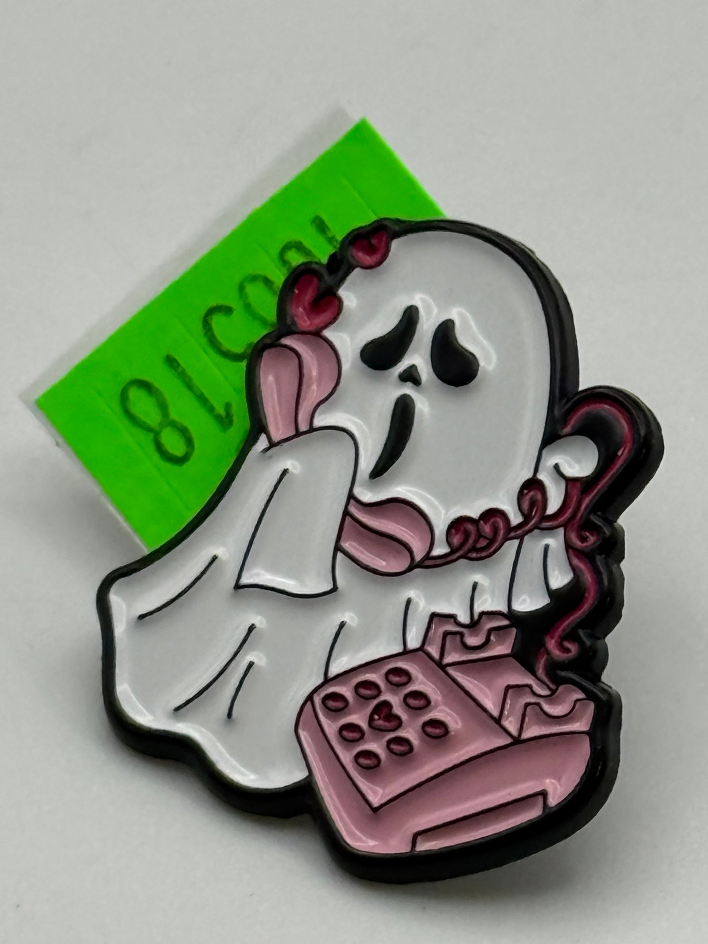 Enamel Pin - Holiday - Ghost - Pink Phone #106518