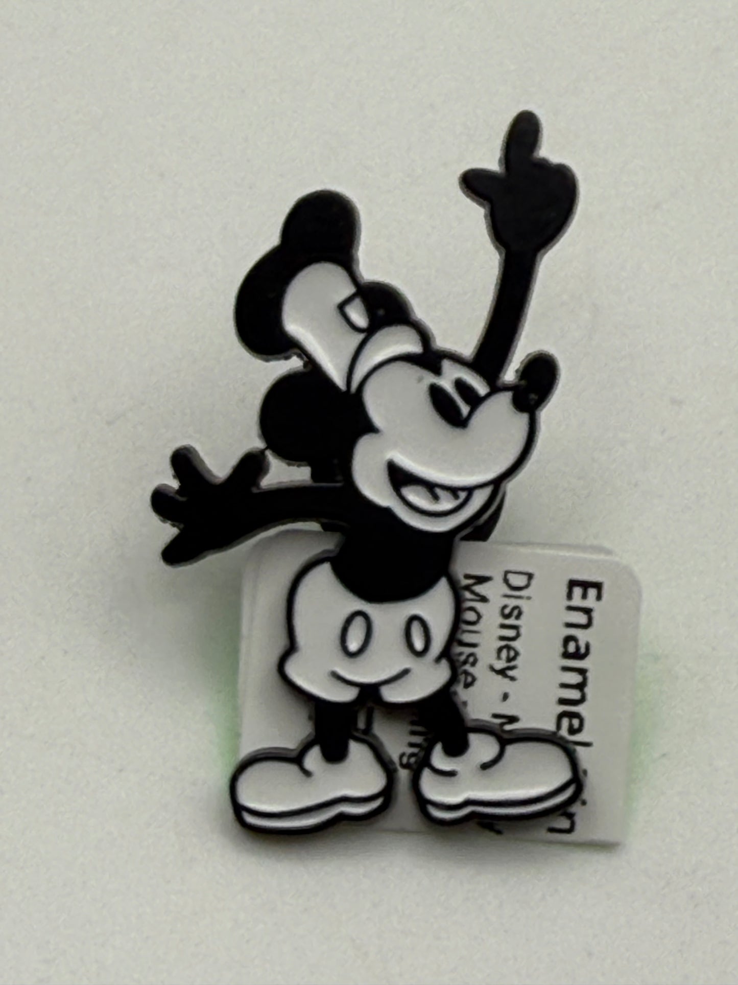 Enamel Pins - Disney - Mickey Mouse - B&W Signaling #106732