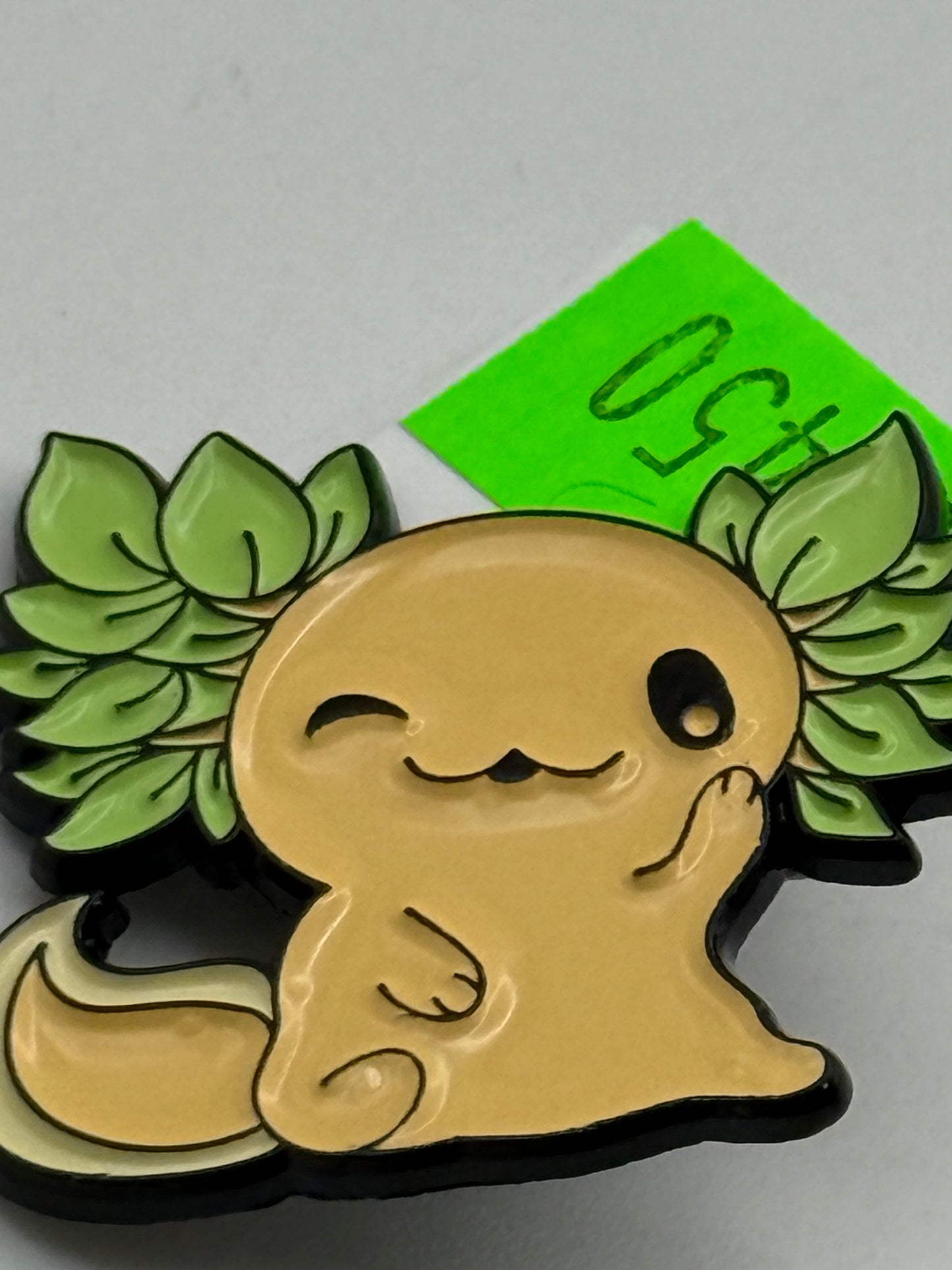 Enamel Pin - Animals - Axolotl - Yellow Sitting #106450