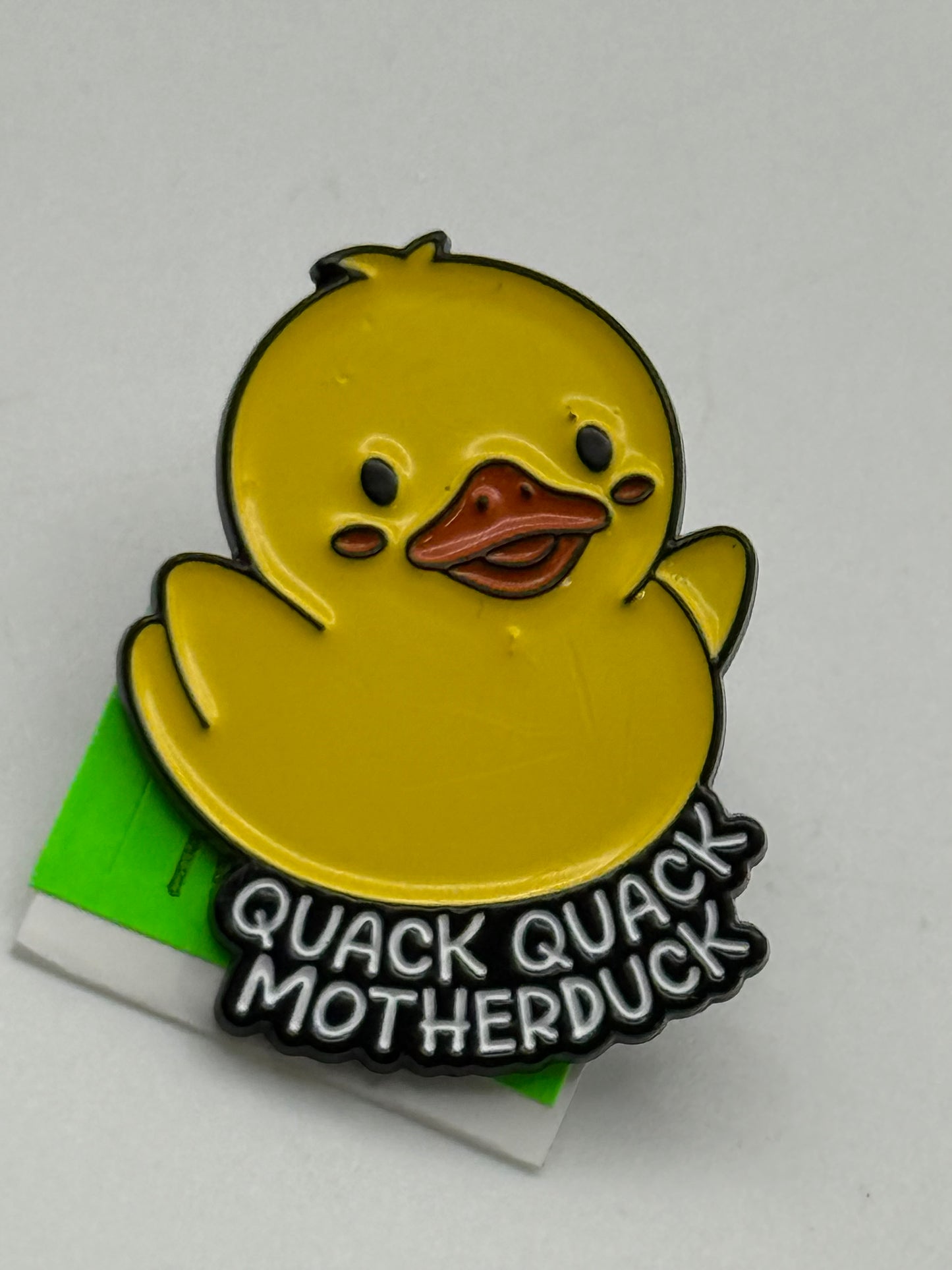 Enamel Pin - Animals - Rubber Ducky - Quack Quack #106411