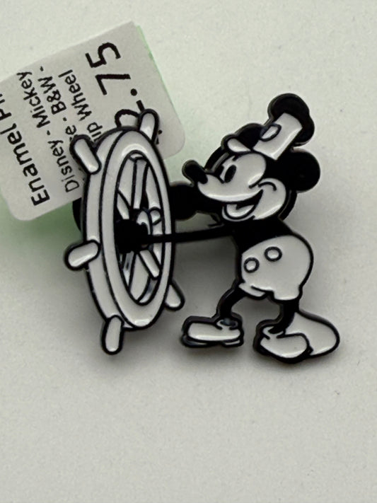 Enamel Pins - Disney - Mickey Mouse - B&W Ship Wheel #106730