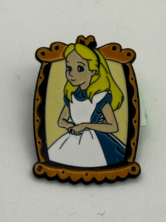 Enamel Pins - Disney - Alice in Wonderland - Alive Frame #106769