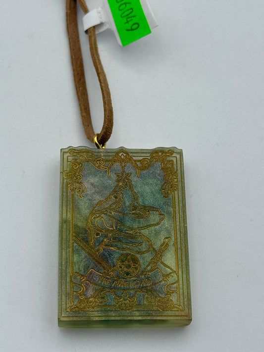 Keychains - Handmade Resin - Tarot Card - Green/Gold - The Magician #106049