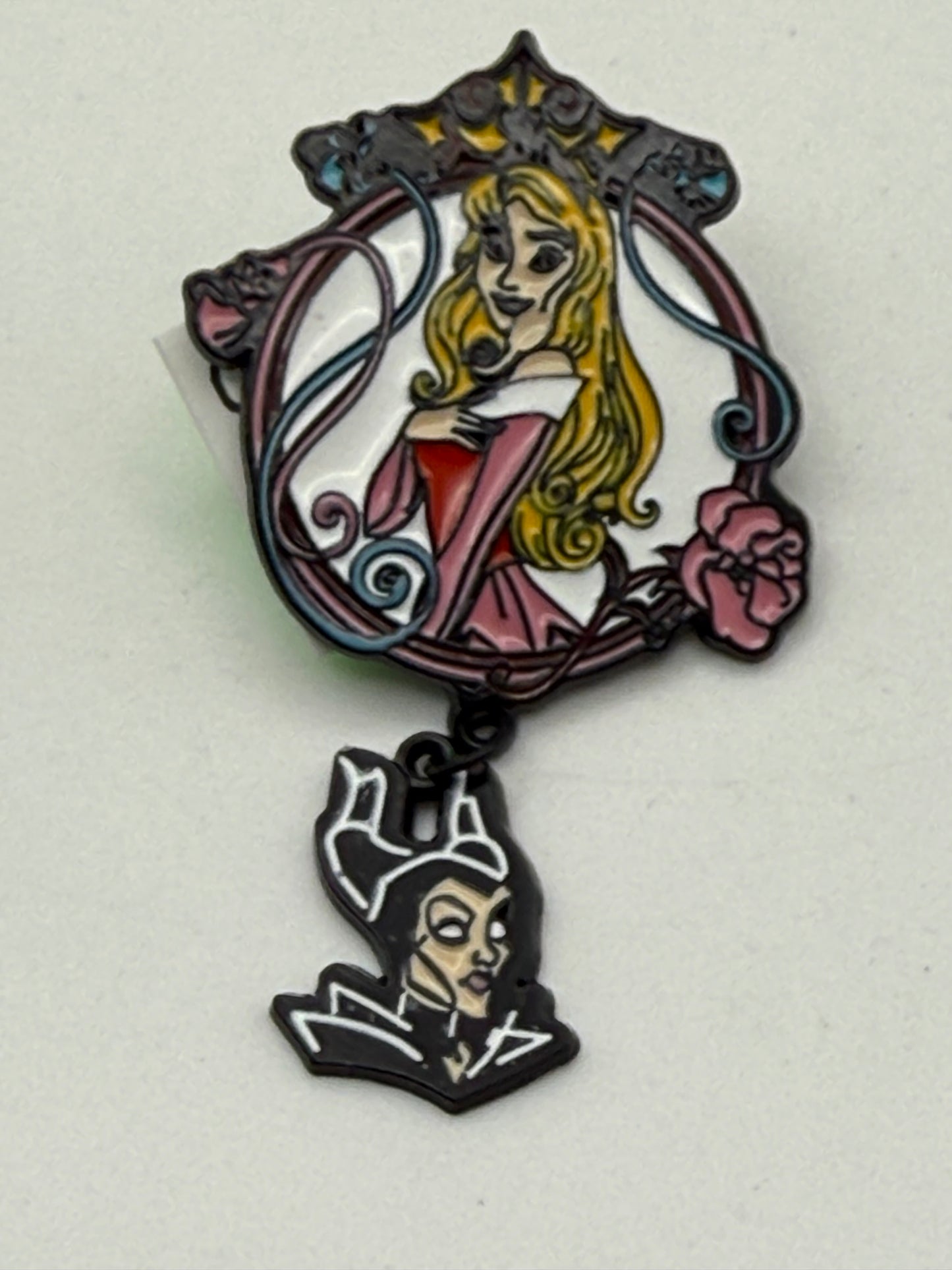 Enamel Pins - Disney - Princess Dangle - Aurora #106723