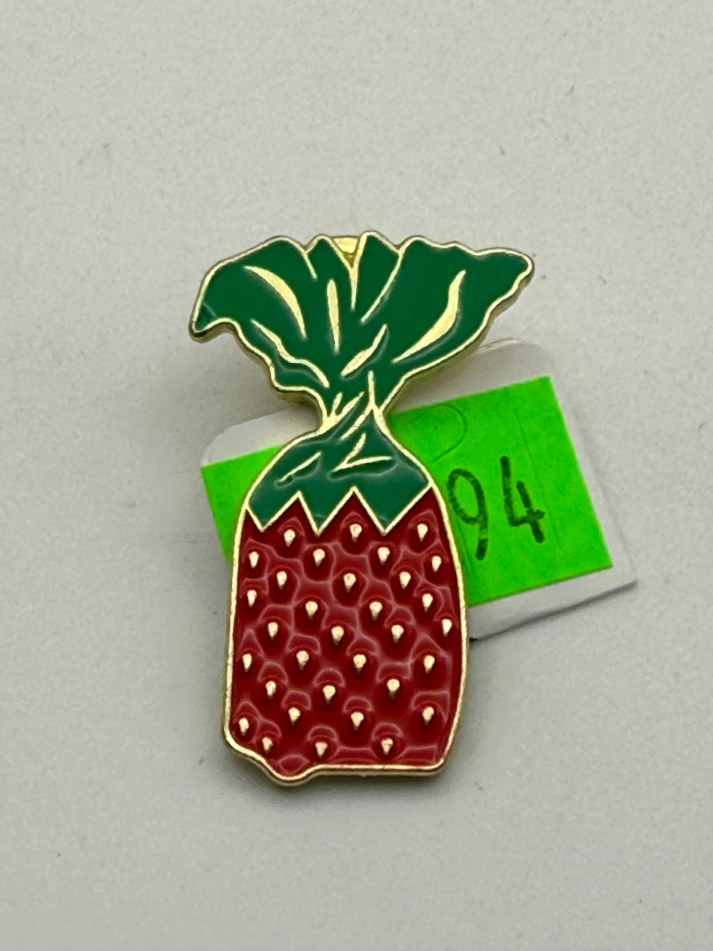 Enamel Pin - Food & Drink - Strawberry Candy #106294
