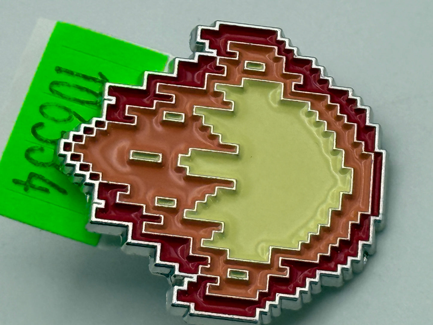 Enamel Pin - 8-Bit - Street Fighter - Red Energy Burst #106534